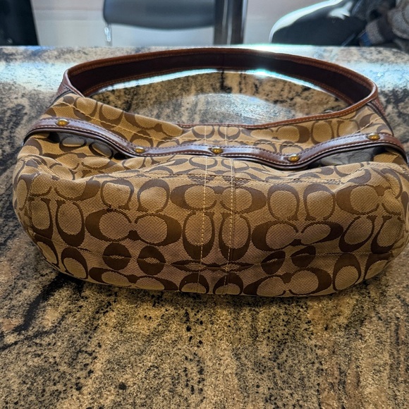 Coach Brown Shoulder Bag - Picture 6 of 6